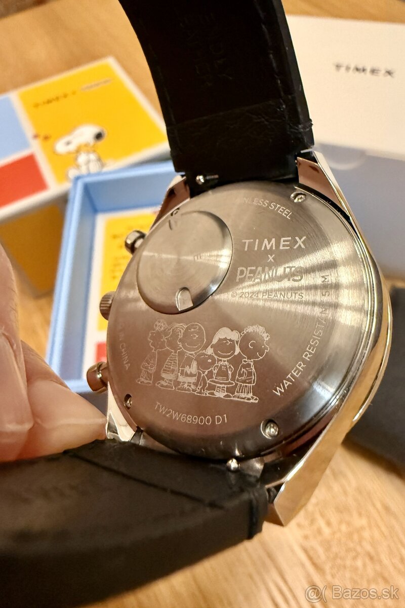 Timex Q Timex® Chronograph x Peanuts Snoopy - TOP stav - 4