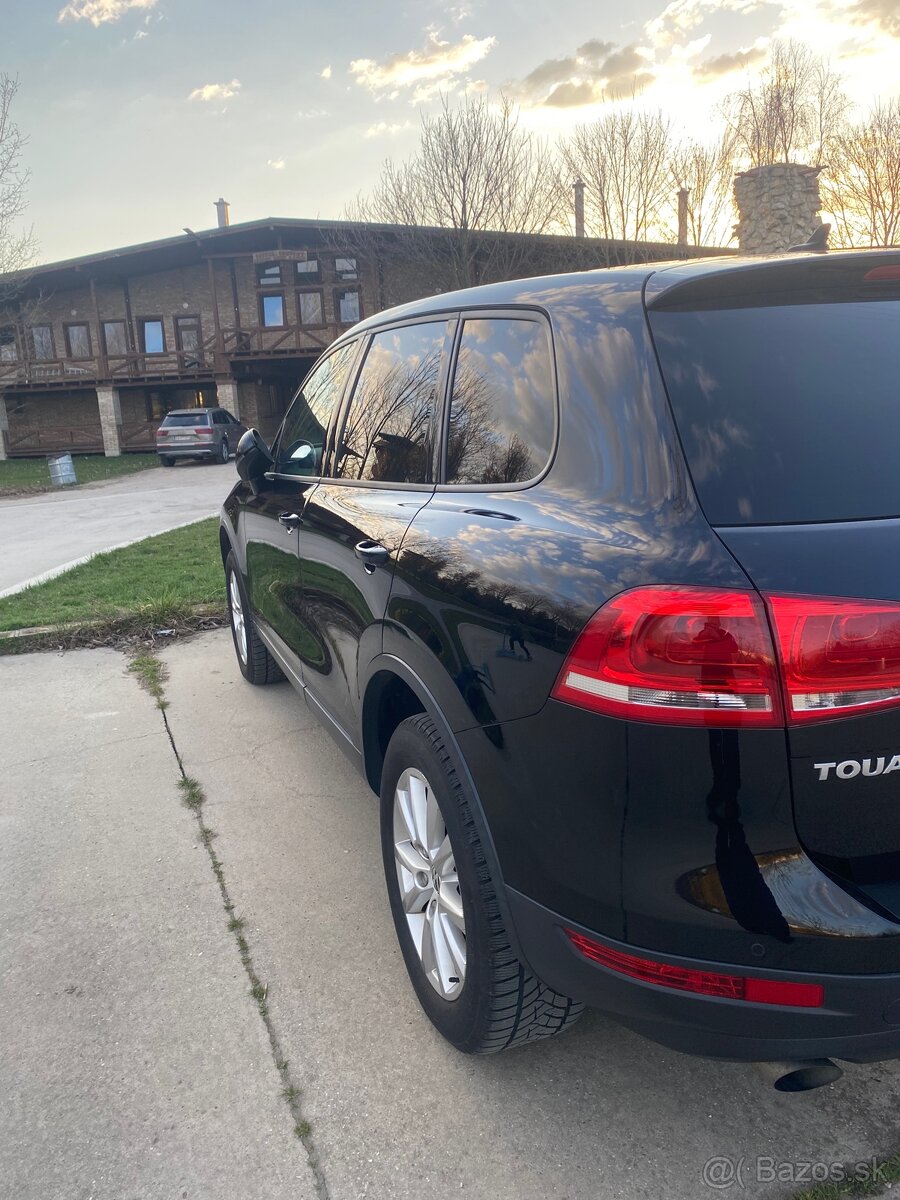 Volkswagen Touareg 3.0 V6 TDI - 4