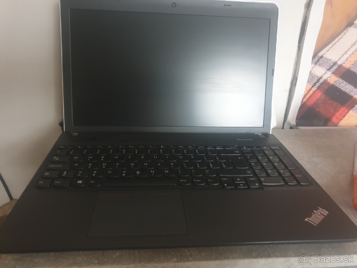 Lenovo Thinkpad edge e540 - 4