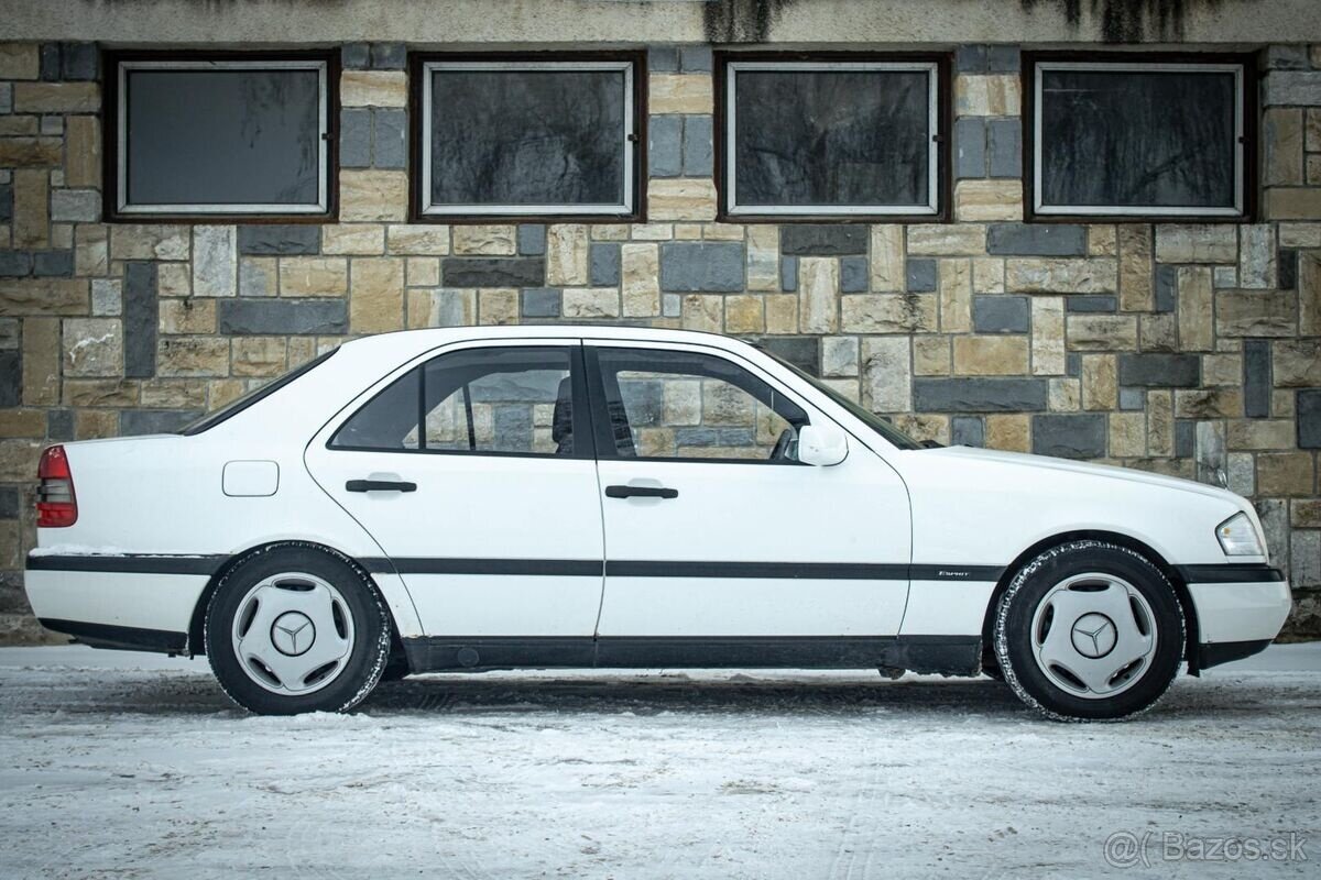 MERCEDES BENZ C180 90kW ESPRIT 1997 - 4