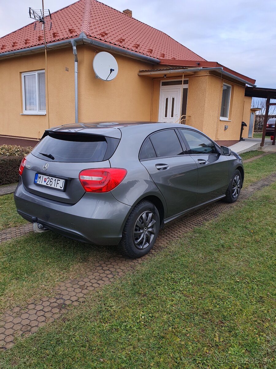 Mercedes-Benz A180 - 4