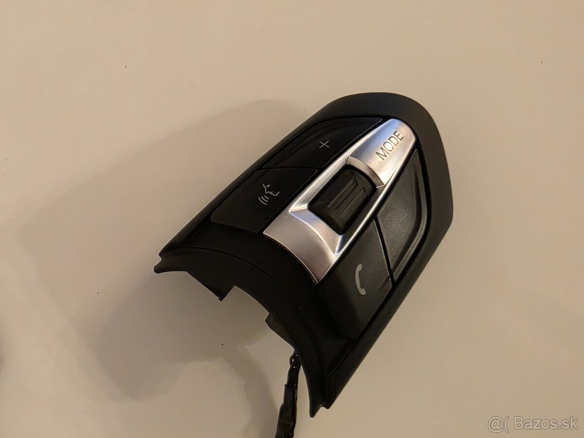 Ovladacie tlačidlá do volantu - 4