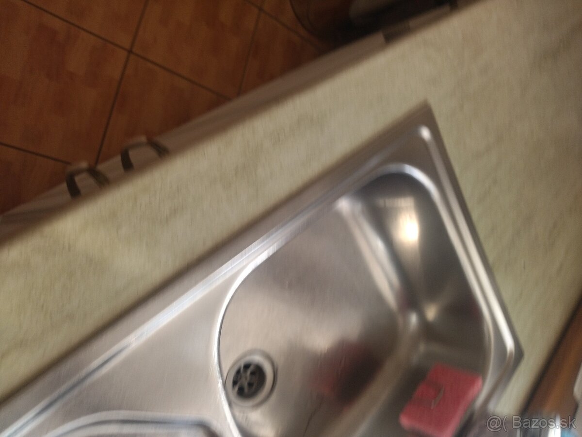 Predám kuchynskú linku - 4