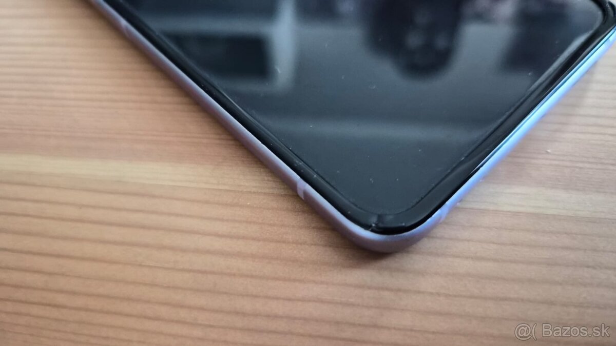 Predám Samsung Galaxy Flip 3 - 4