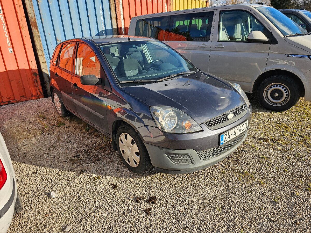 Ford Fiesta - 4