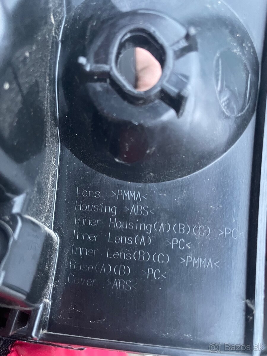 Zadné svetlo pravé Toyota - 4