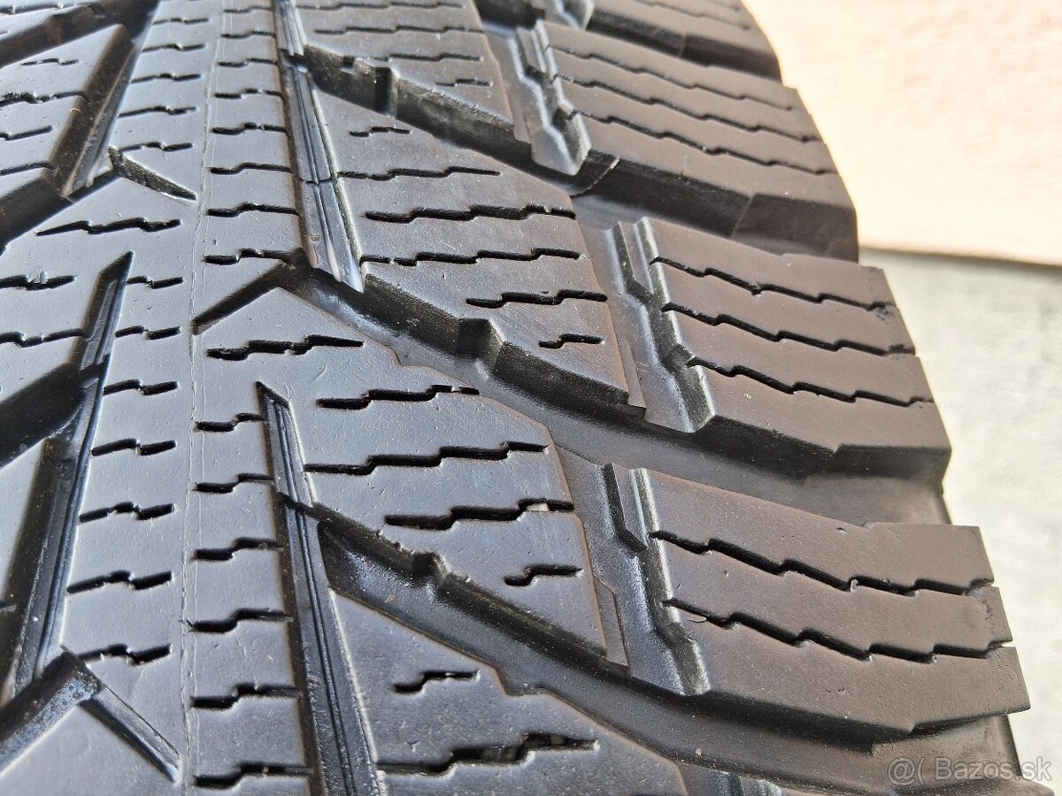 215/75 r16C zimne pneumatiky - 4