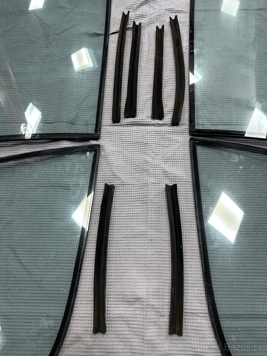 Dvojité sklá BMW E32 - 4