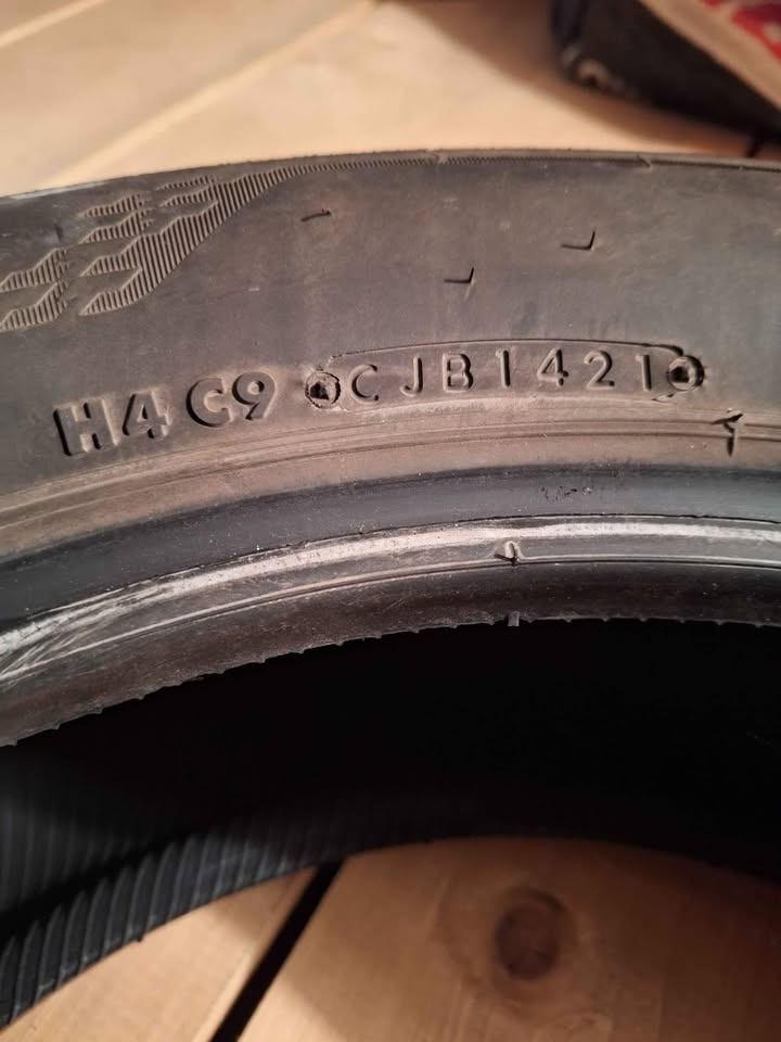 Predám 80% pneu bridgestone - 4