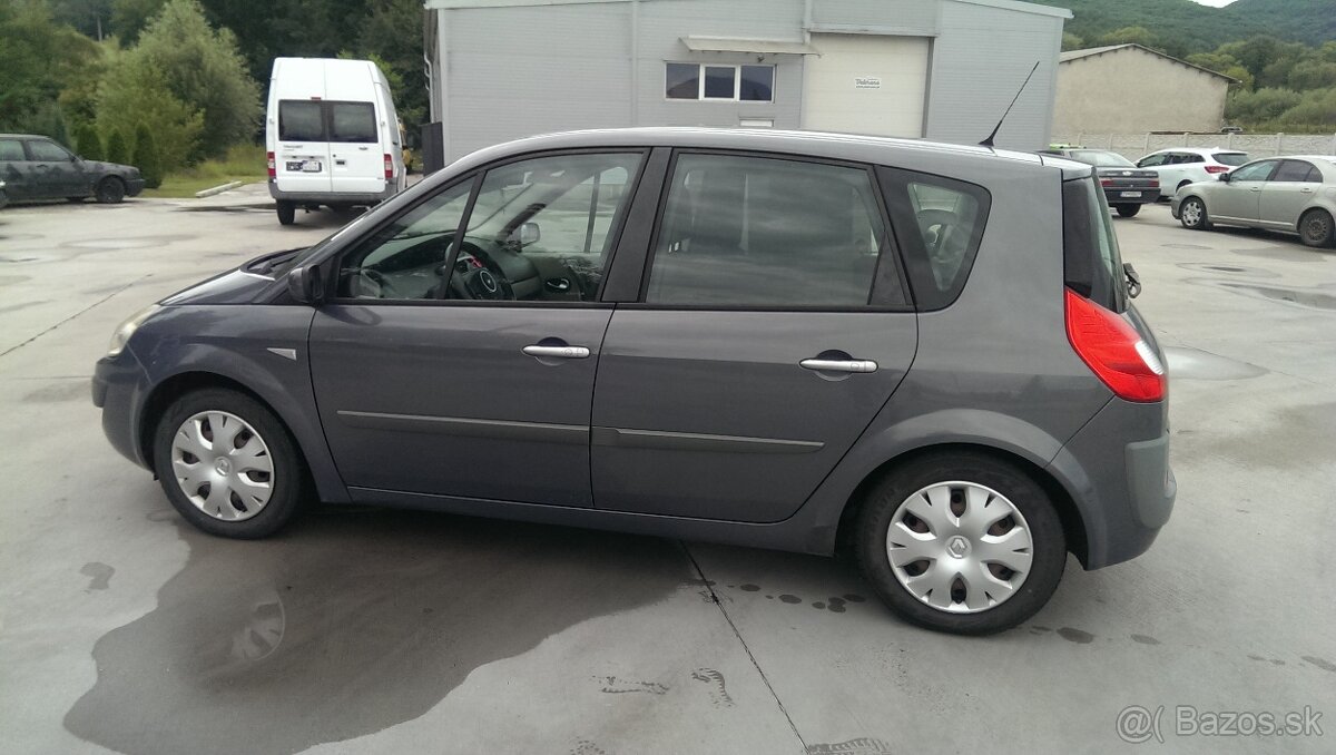 Renault Scenic - 4
