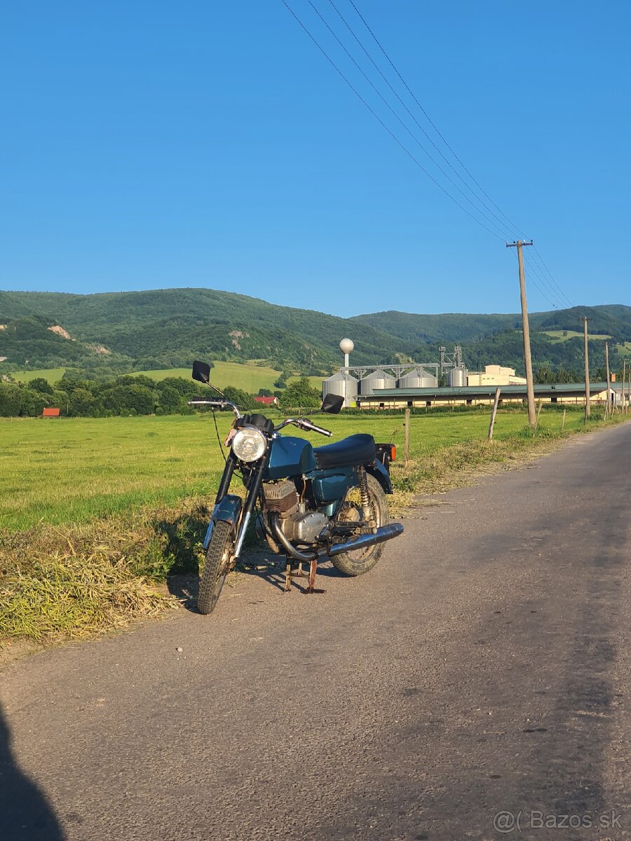 CZ 175 487 - 4