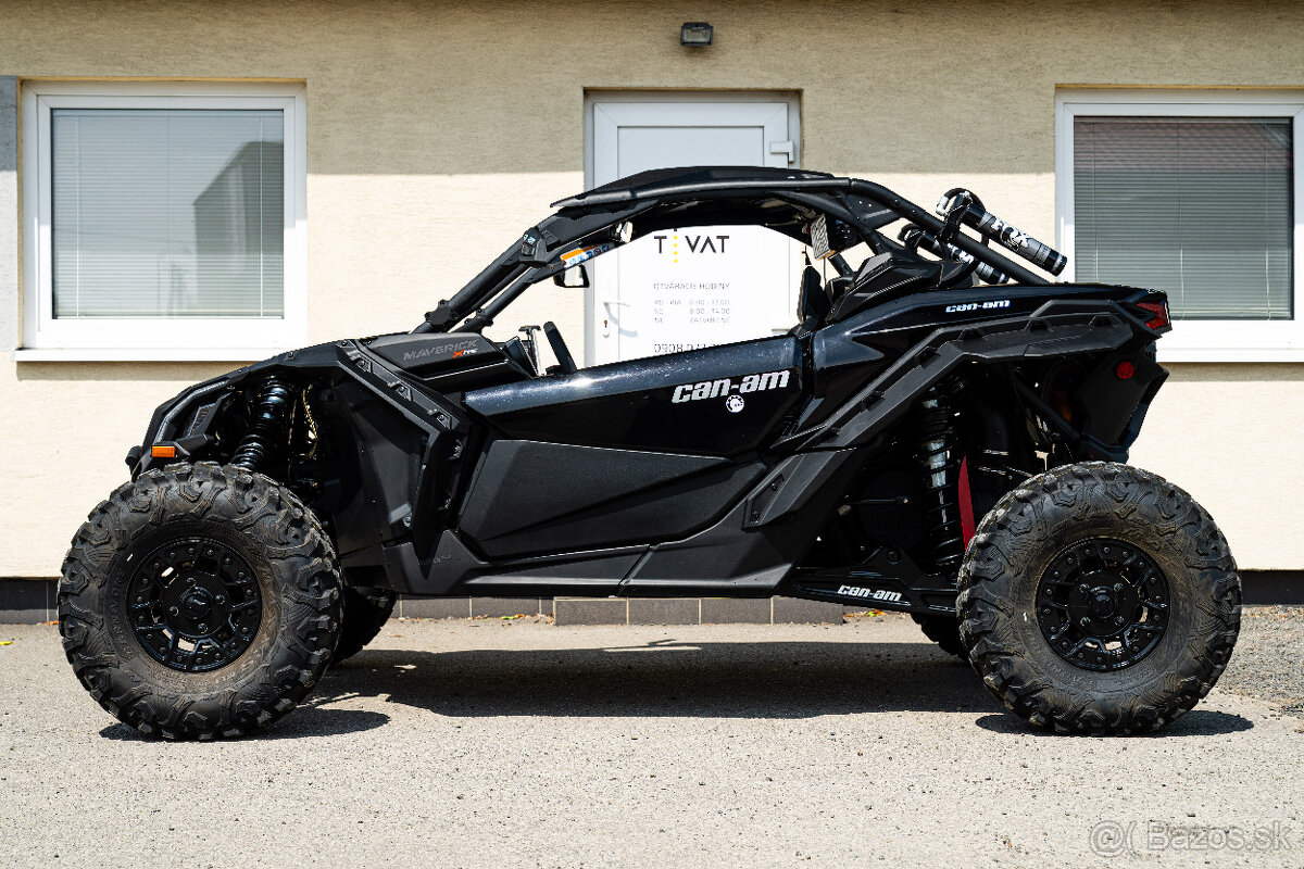 Can-Am MAVERICK X3 Turbo XRS