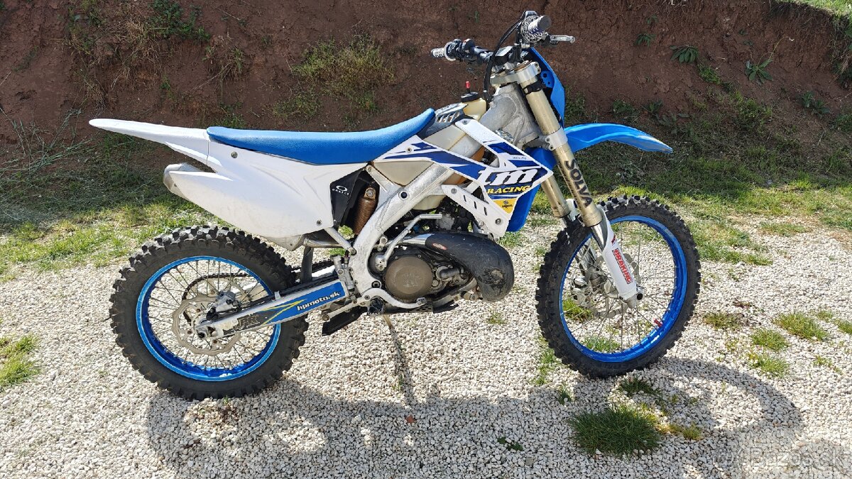 TM EN 300