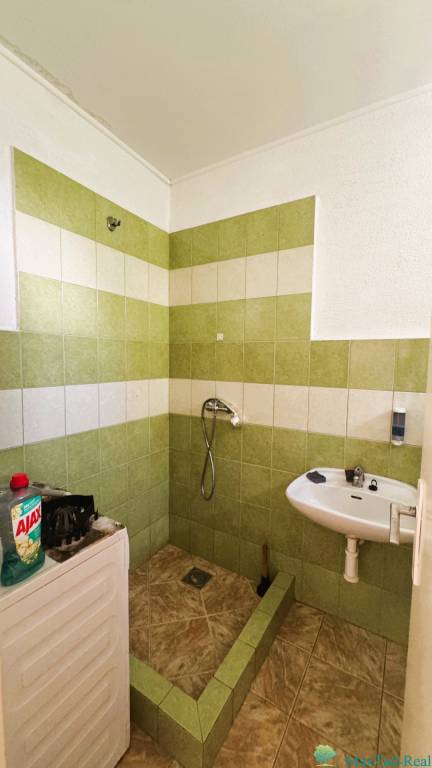 Milhostov bývanie či podnikanie? 1178m2, 118.000€. - 4