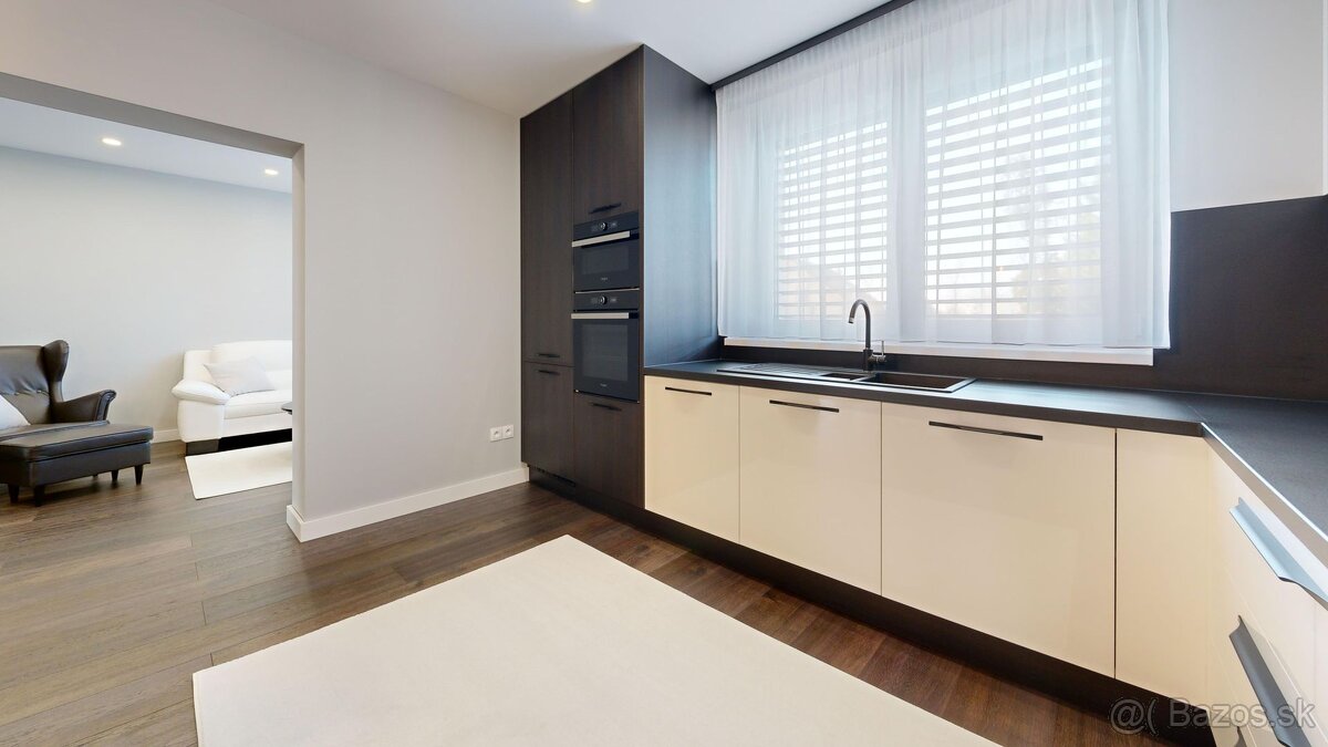 LUXUSNÝ DVOJPODLAŽNÝ RODINNÝ DOM V MODRANKE. - 4