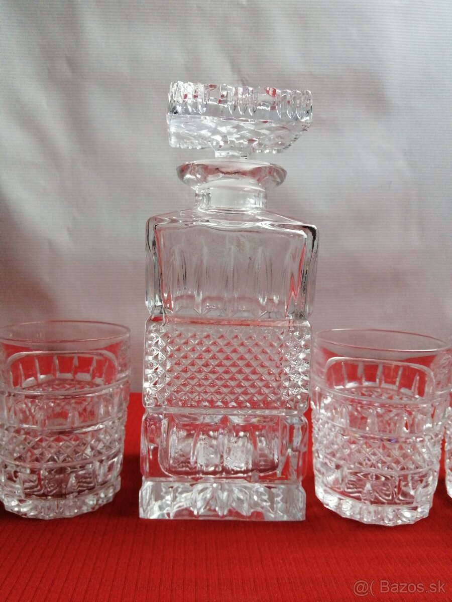 WHISKY KARAFA s pohárikmi - 4