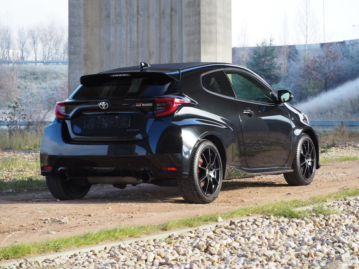 TOYOTA YARIS GR - SPORT/PERFORMANCE - 4
