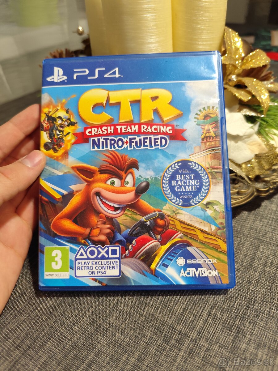 Ps4 1tb + 2 ovládače+ 2 hry - 4