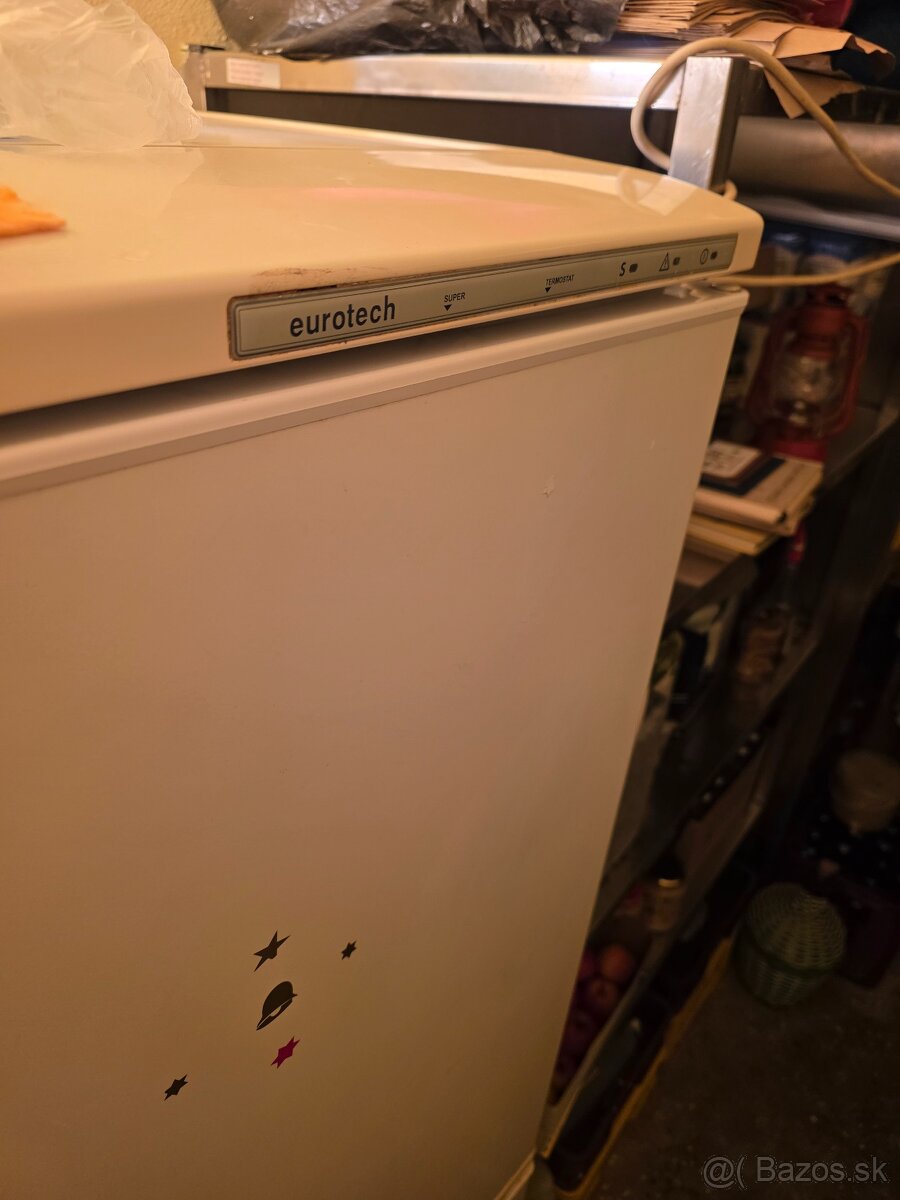 Chladnička s mrazničkou - 4