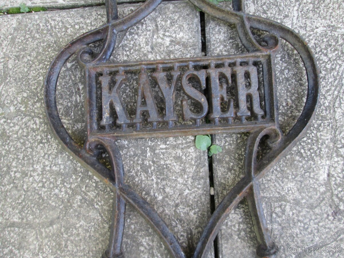 stojan zo šijaceho stroja - 4