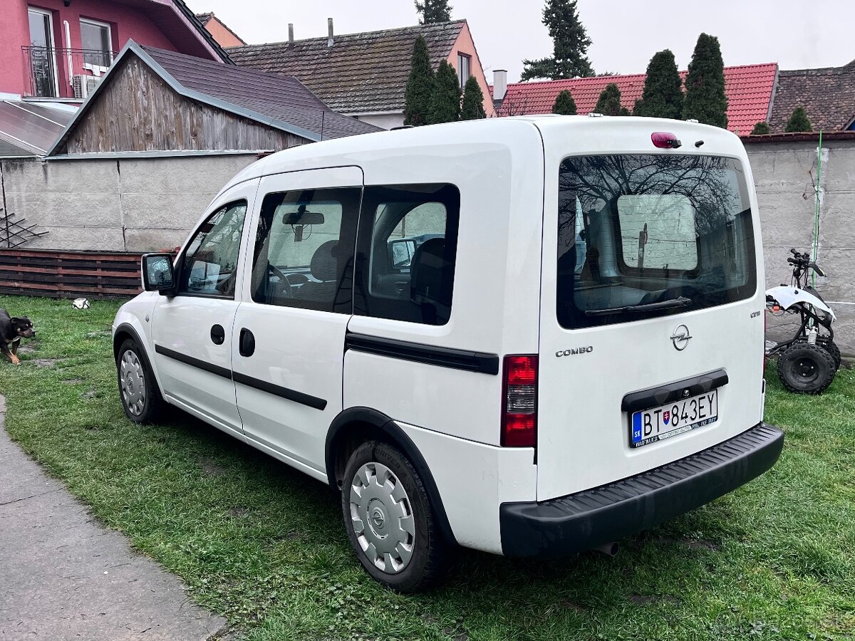 Opel Combo 1.3cdti - 4