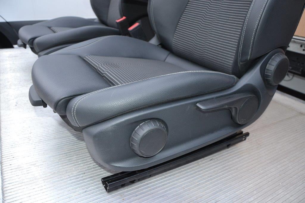 Mercedes-Benz Sprinter, Vito přední sedačky - 4