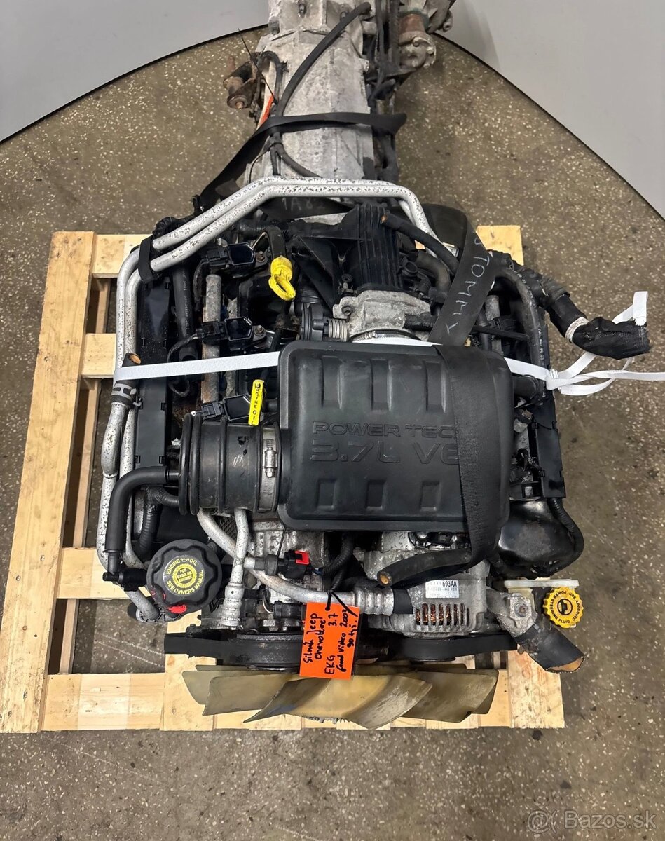Kompletný motor Jeep Cherokee 3.7 - 4