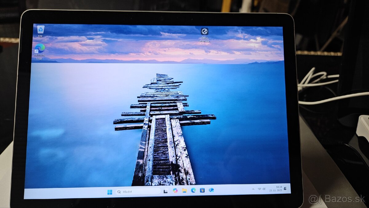 Microsoft surface GO3 - 4