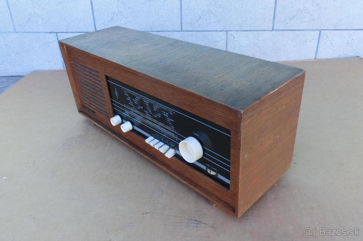 Rádio Electronica T68 . - 4