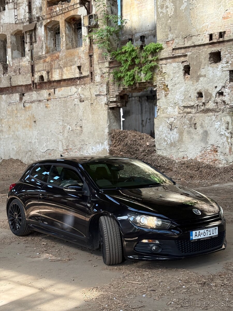 Volkswagen scirocco 2.0tdi 103kw 204 - 4