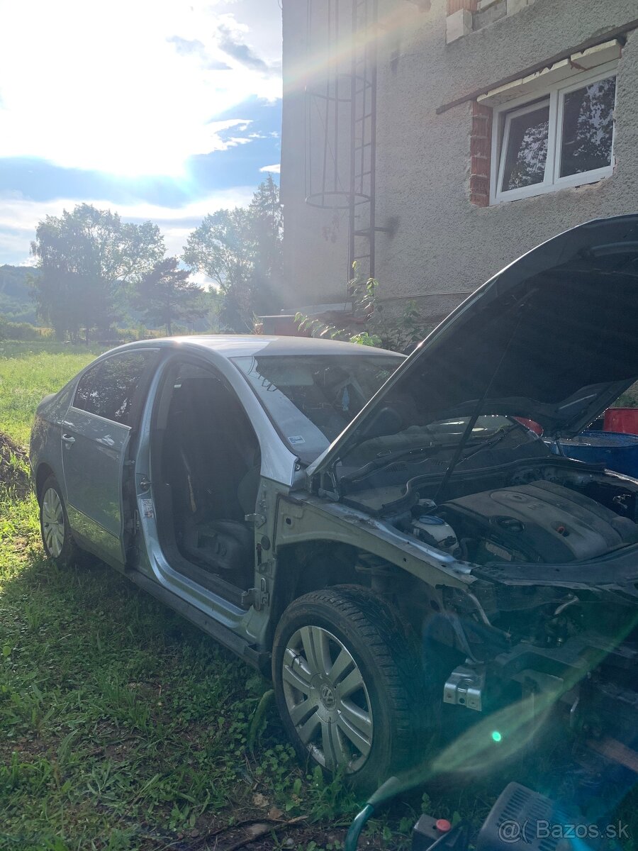 Passat 1.6 benzín - 4