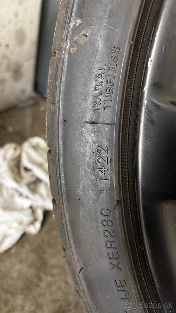 Letné pneumatiky 245/35 R18 dot 1422 - 4