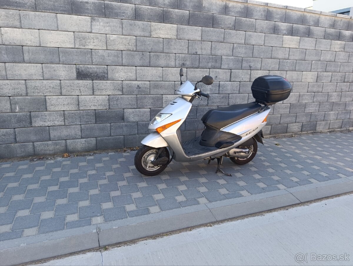 Honda Lead 100 - 4