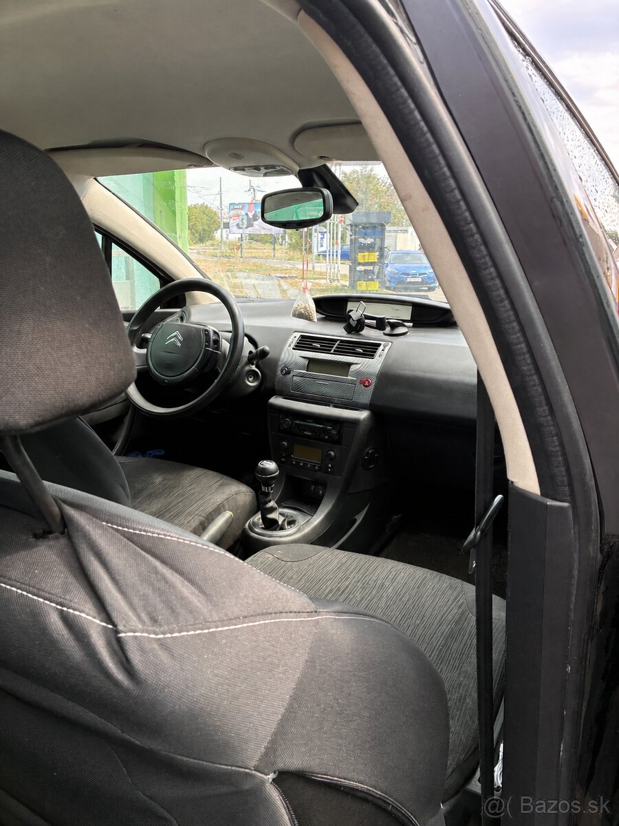 Citroen C4 Hatchback 5dvr. - 4
