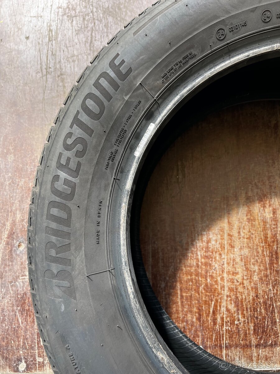 215/60R17 letné pneumatiky - 4