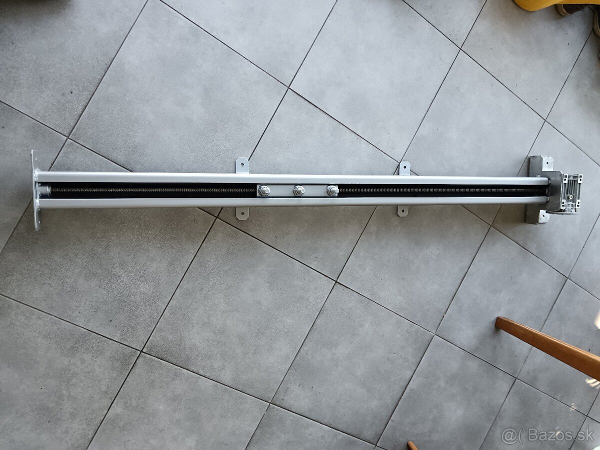 Zvedací stojina 350 kg - 4