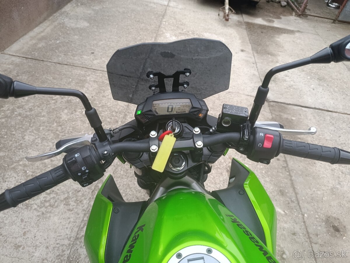 Kawasaki z250SL - 4