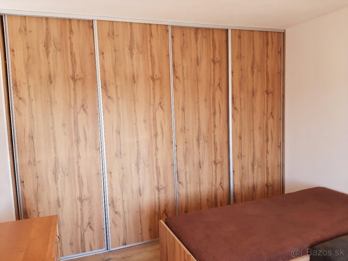 1 izbový byt - 4