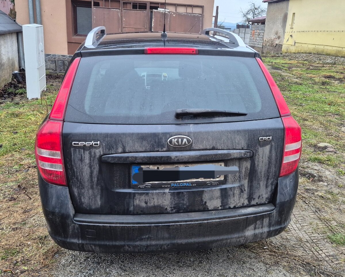Predám Kia Ceed 1,6crdi - 4