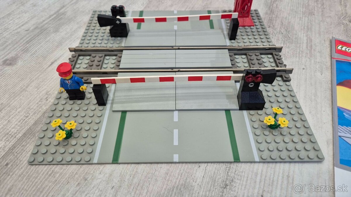 LEGO 4539 9V Vlak, Train - Manual Level Crossing - 4