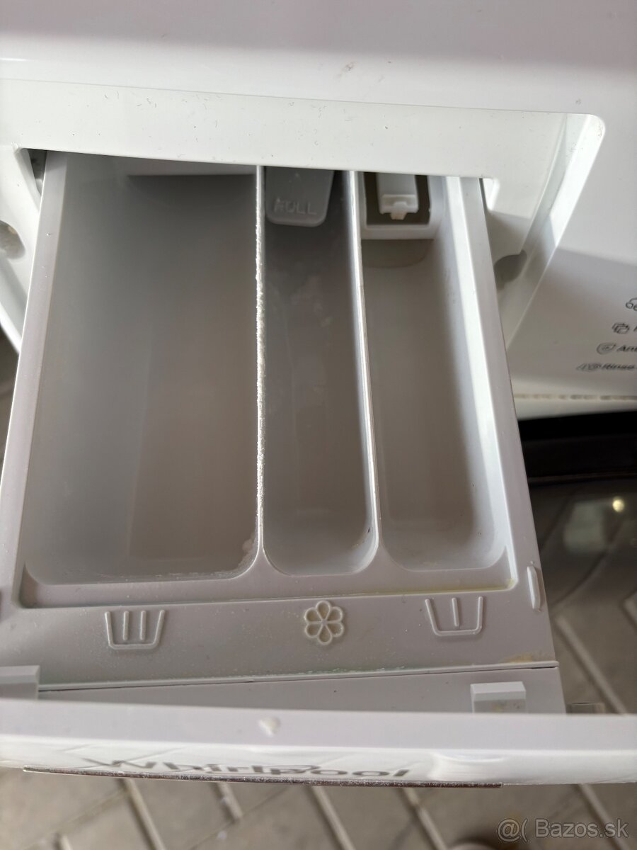 pracka whirpool silence - 4