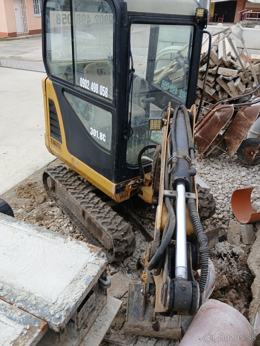 Minibager catrpillar 301.8 - 4