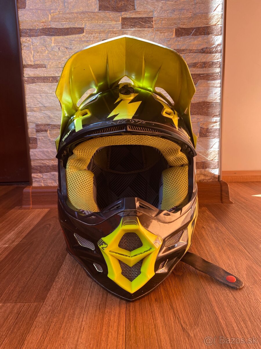 FLY racing