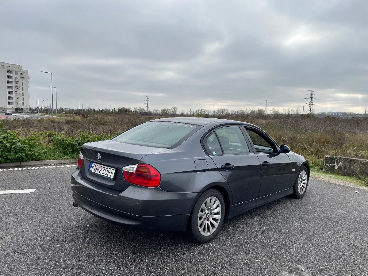 Bmw 318i e90 - 4