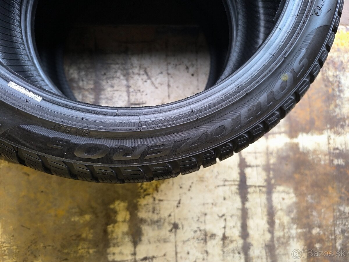 Pirelli Sottozero 3 Winter 255/40R18 95H RF - 4