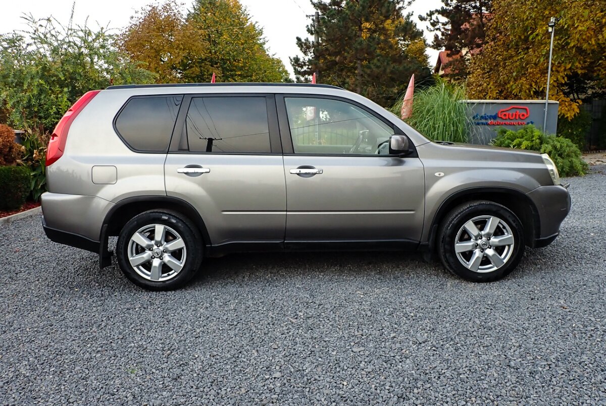 NISSAN X-TRAIL 2.0dci 110kW AUTOMAT -KAMERA-PANORAMA - 4