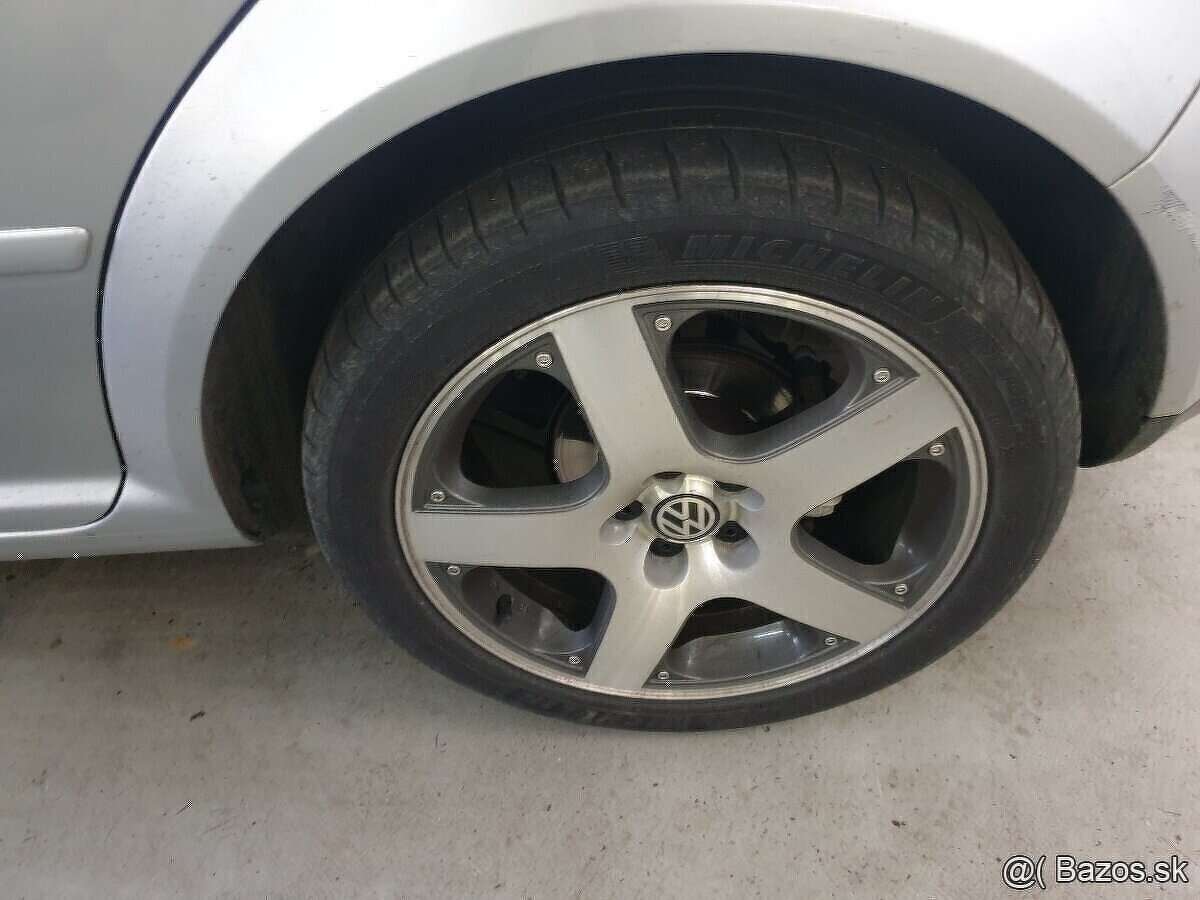 Predam 17 elektrony VW Santa Monica - 4