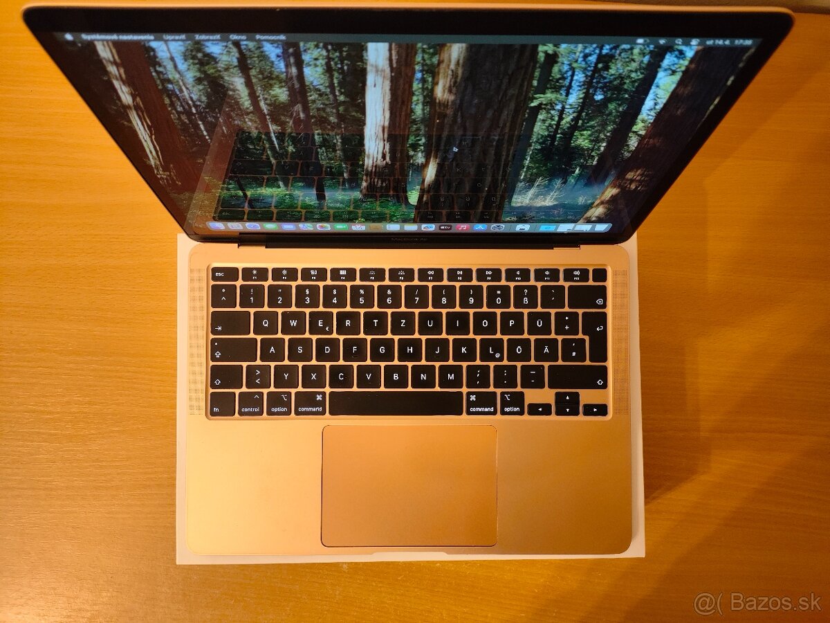 MacBook Air 2020 | i7 • 8GB • 256GB SSD - 4