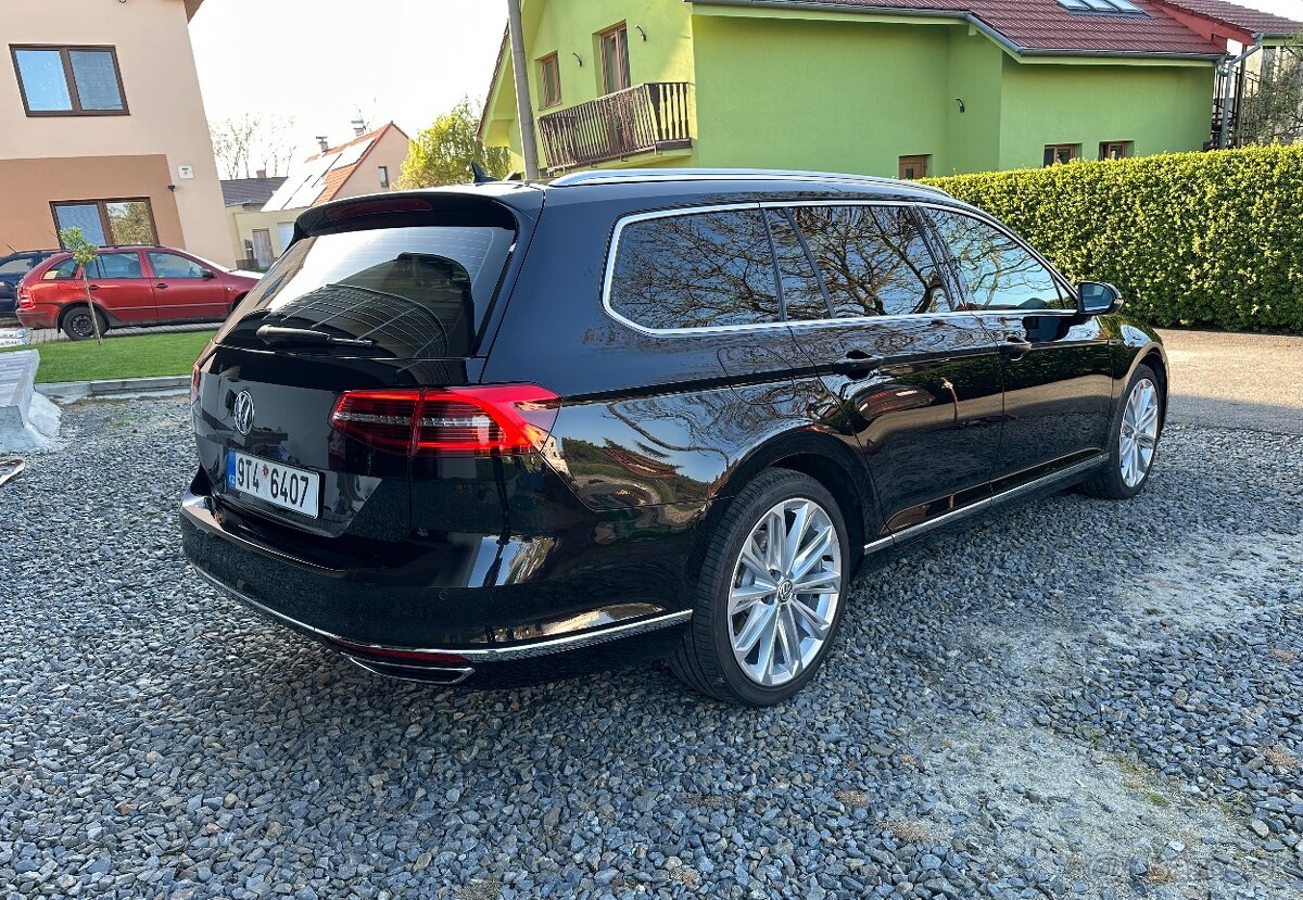 VW Passat B8 4motion | původ ČR | - 4