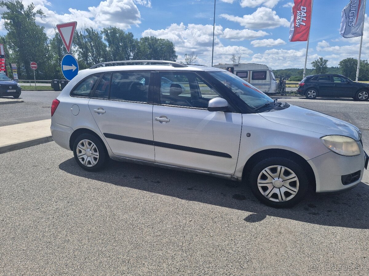 Škoda Fabia ll 1.4tdi - 4